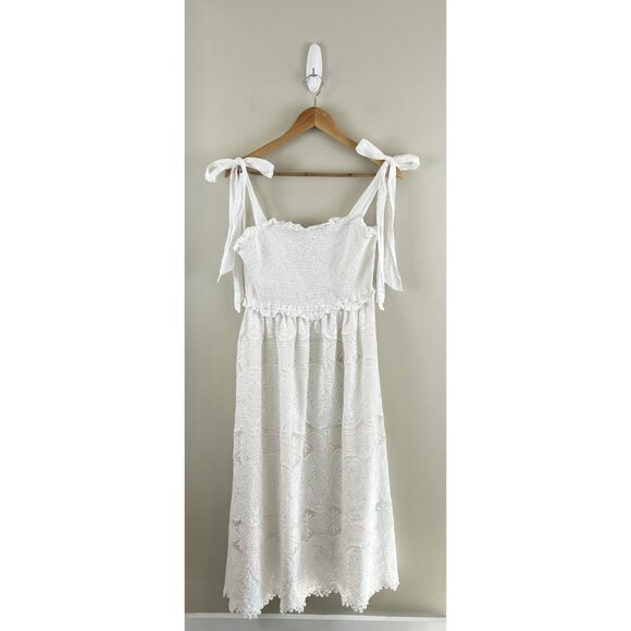 Skies Are Blue Dresses & Skirts - Skies Are Blue Women’s White Eyelet‎ Dress Sz Md Tie Straps Cottage Core Lined